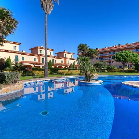 Port Apartment